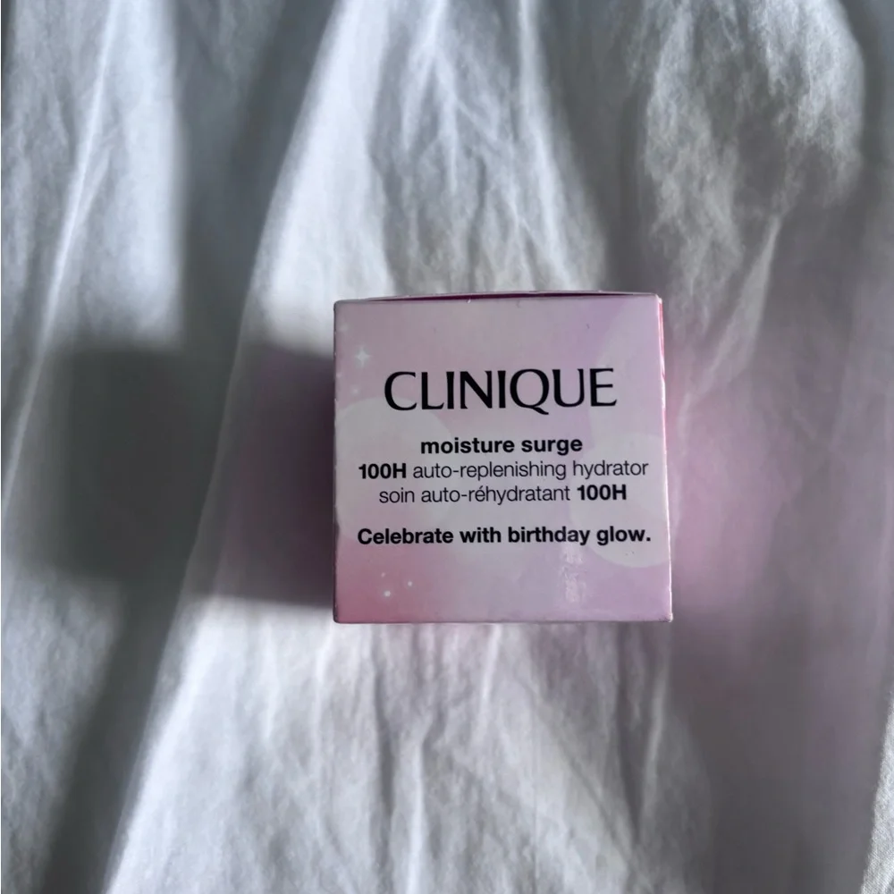 Clinique Moisture Surge Sample Size